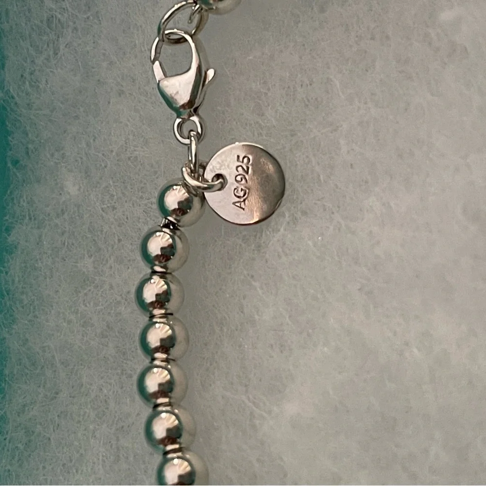 ❗️sold❗️Tiffany & Co mini bow bracelet - Picture 6 of 6